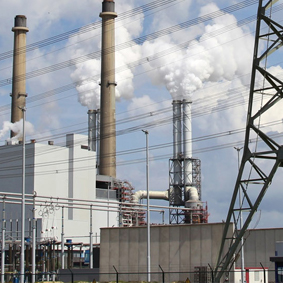 Normas estrictas para los proveedores de energía y las centrales eléctricas